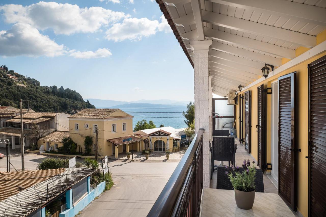 The Seaview Corner Apartments By Konnect, Ipsos Corfu Exterior photo